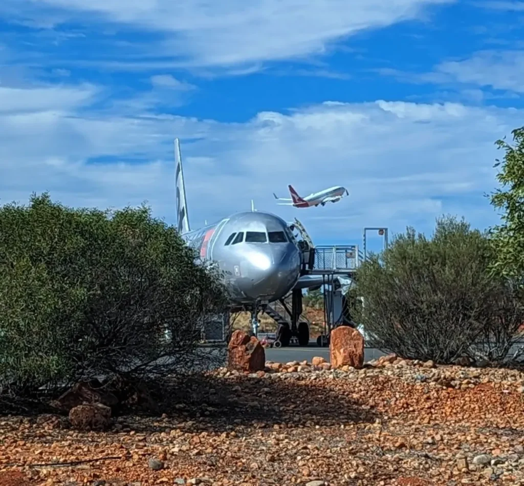 Ayers Rock Airport (AYQ)